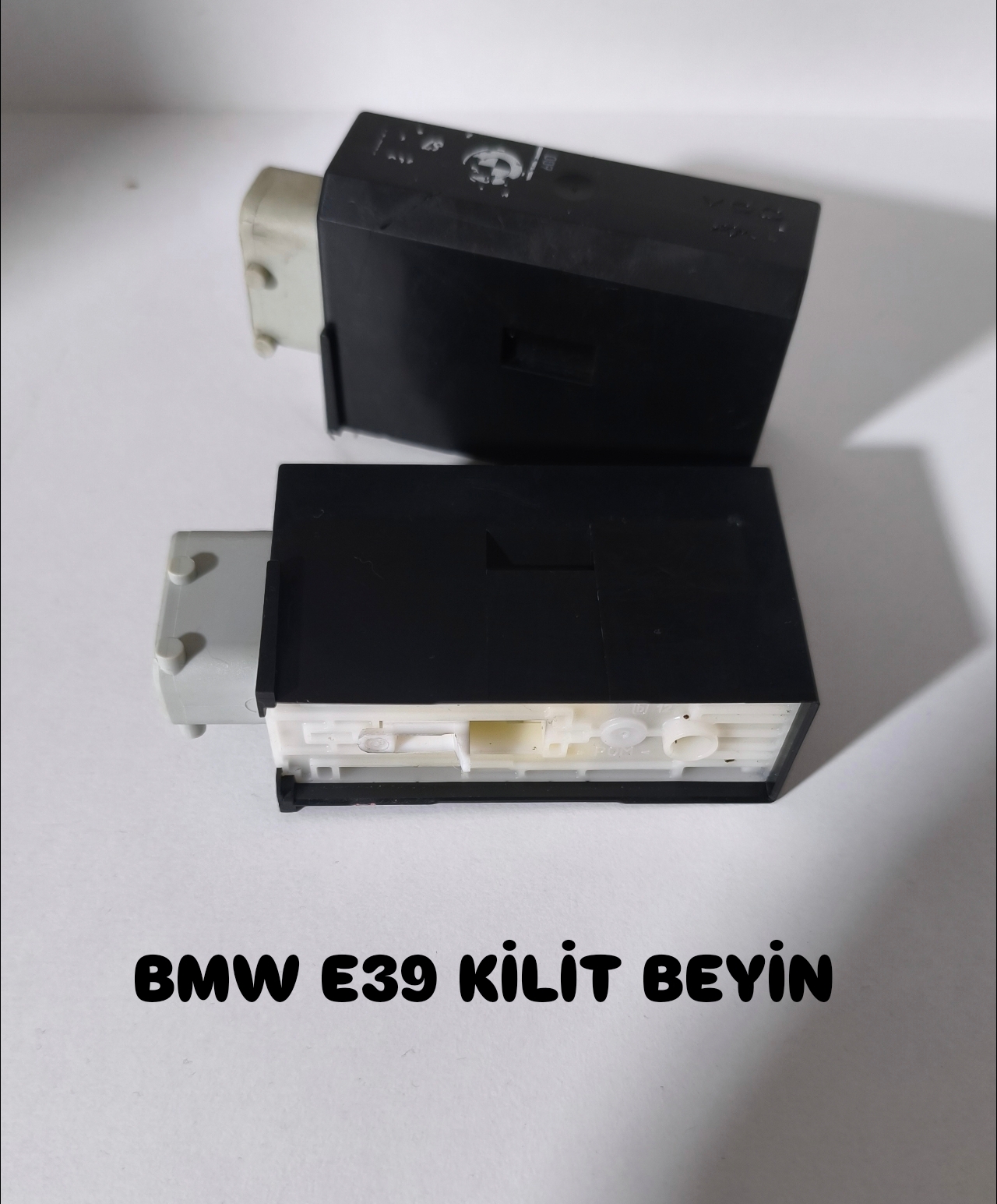 BMW E39 KİLİT BEYİN